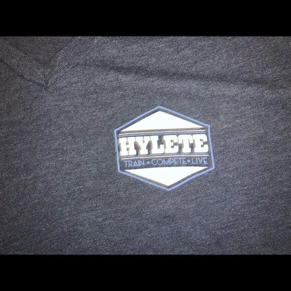 Hylete heathered navy V-neck t-shirt, front logo - Picture 3 of 3